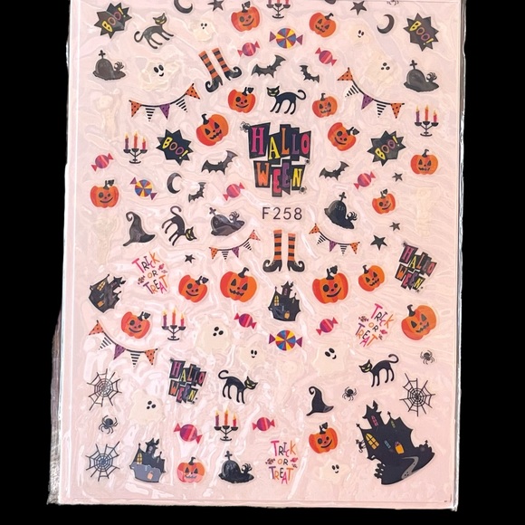 HALLOWEEN THEMED NAIL STICKERS - Picture 2 of 8